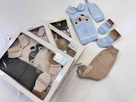 طقم بيبي ٤ قطع